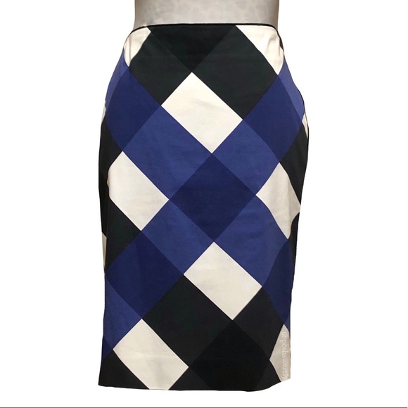 White House Black Market Dresses & Skirts - WHBM Buffalo Plaid Pencil Skirt